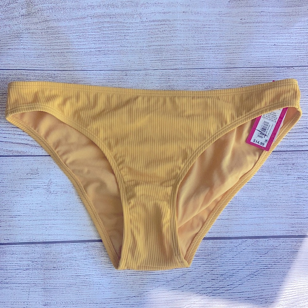 Ribbed yellow bikini bottoms
